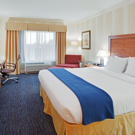 Holiday Inn Express Hotel & Suites Santa Cruz By Ihg Luaran gambar